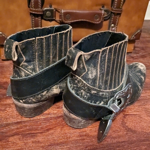 Matisse Bitchin Biker Booties - Picture 3 of 4